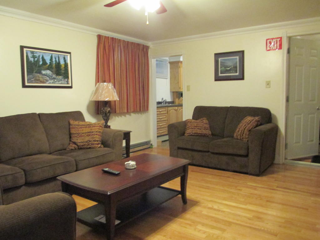 Comerford'S Ocean View Suites Holyrood ห้อง รูปภาพ